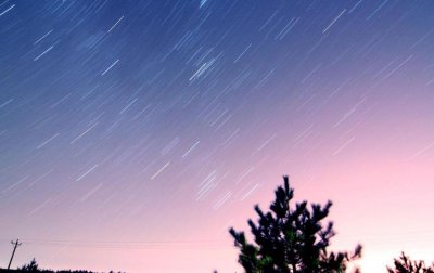 ​流星雨真实夜空动态图片流星雨许愿真的能实现吗